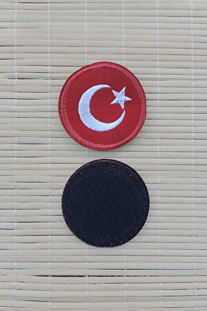 kirmizi kadife yuvarlak zemin ayyildiz nakis islemeli arma pec patch