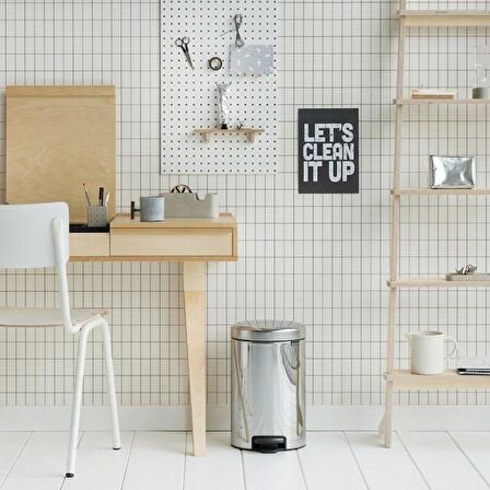 Brabantia Çöp Kovası Newicon Brillant Steel Pedallı Çöp Kutusu 12lt 113581