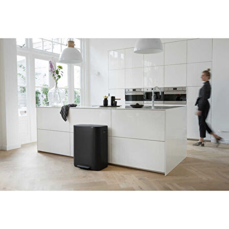 Brabantia Bo Matt Black Pedallı Çöp Kutusu 60lt (plastik İç Kovalı) (8710755211362)