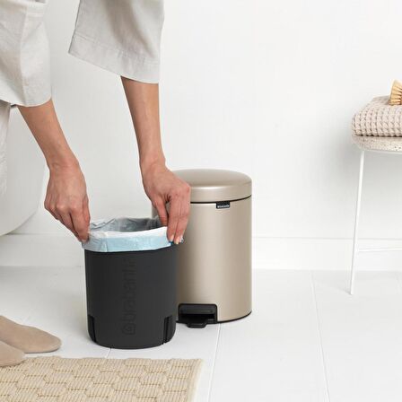 Brabantia Çöp Kutusu 5 litre Newicon Pedallı Şampanya Rengi 304422