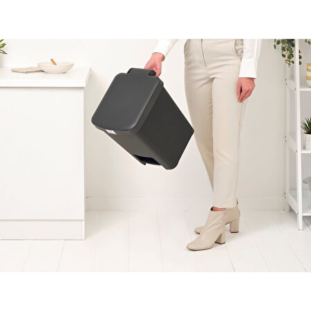 Brabantia Stepup Koyu Gri Plastik Pedallı Çöp Kutusu 25 lt  