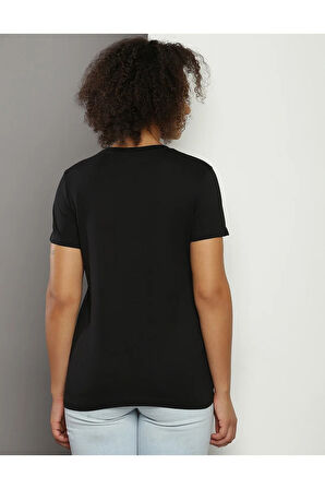 Kadın Nakışlı T-Shirt