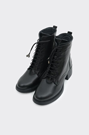 Hakiki Deri Bağcıklı Fermuarlı Kadın Bot 