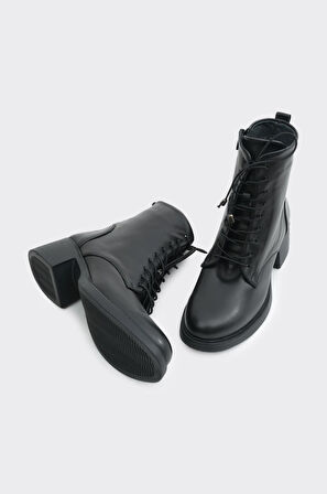 Hakiki Deri Bağcıklı Fermuarlı Kadın Bot 