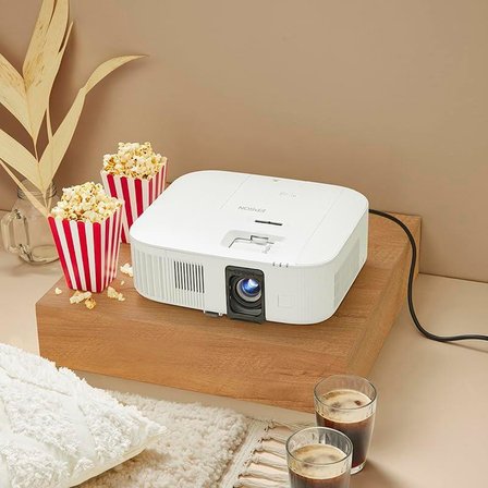 Epson EH-TW6150 2800 Lümen 4K Projeksiyon Cihazı Teşhir