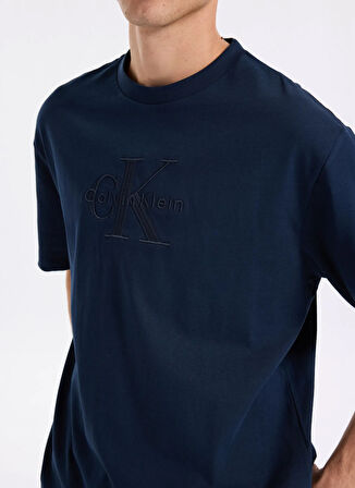 Calvin Klein Jeans Bisiklet Yaka Düz Lacivert Erkek T-Shirt LV04RB295GCEF SS HI LOW EMB 16S JER