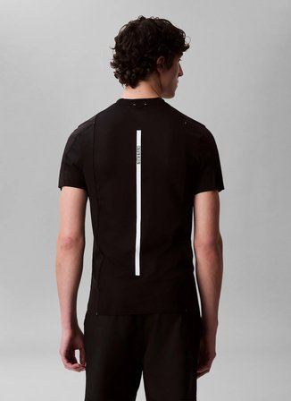 Calvin Klein Jeans Siyah Erkek Standart Baskılı T-Shirt LVGMS5K188UB1 Siyah T-Shirt