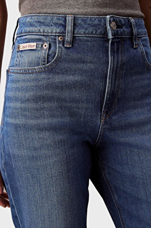 Calvin Klein Kadın Kot Pantolon LV047B913G YCC