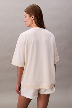 Calvin Klein Kadın Tişört-LV047C208G