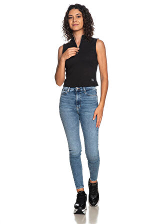 Kadın Dik Yaka Yarım Fermuarlı Fitilli Top T-Shirt - Siyah | L