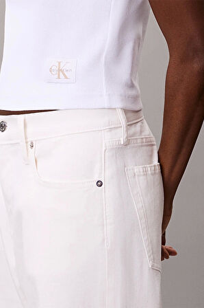 Calvin Klein Jeans Kadın Etiketli Fitilli Kısa Beyaz T-shirt LV047C200G-YAA