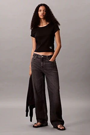 Calvin Klein Kadın Tişört-LV047C200G