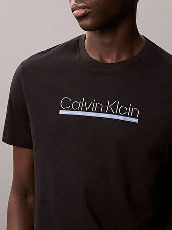 Calvin Klein SS 30s EU SP OUTLINE TAPE GRAPHI Erkek SİYAH T-shirt LV04RC852G-UB1