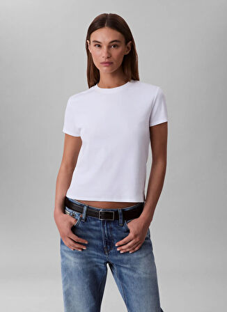 Calvin Klein Yuvarlak Yaka Düz Beyaz Kadın T-Shirt LV044C216GYAA