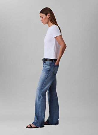 Calvin Klein Yuvarlak Yaka Düz Beyaz Kadın T-Shirt LV044C216GYAA