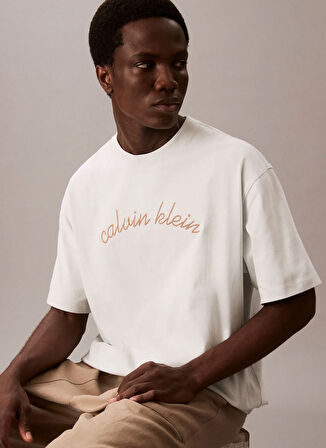 Calvin Klein Jeans Bisiklet Yaka Baskılı Beyaz Erkek T-Shirt LV04RC225G6QH SS CENTER CHAIN STITC