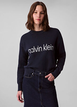 Calvin Klein Jeans Yuvarlak Yaka Standart Baskılı Mavi Kazak Kadın LV047C311GCEF