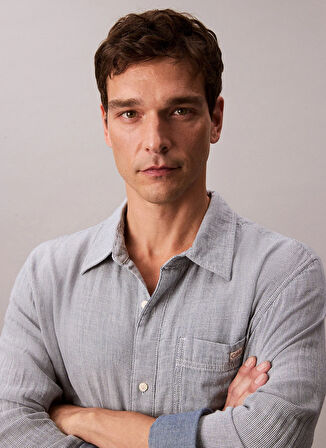 Calvin Klein Jeans Classic Fit Lacivert Çizgili Erkek Gömlek LV04RC706GX6V CASUAL CLASSIC BOARDW