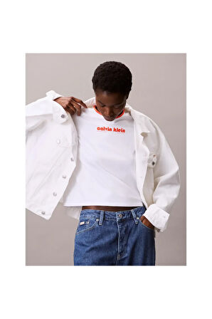 Calvin Klein Kadın Tişört-LV047C821G