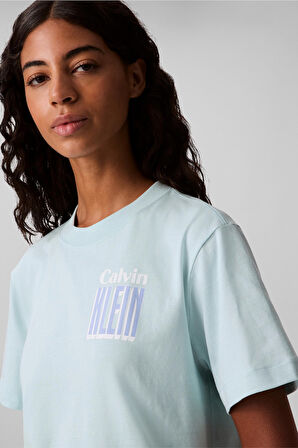 Calvin Klein Kadın Tişört-LV047C823G