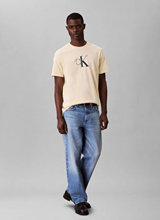 Calvin Klein Jeans Bisiklet Yaka Baskılı Sarı Erkek T-Shirt LV04RC857GRM9 SS CENTER MONOGRAM EU