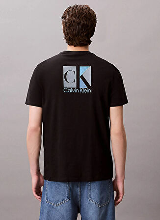 Calvin Klein Jeans Bisiklet Yaka Baskılı Siyah Erkek T-Shirt LV04RC857GUB1 SS CENTER MONOGRAM EU