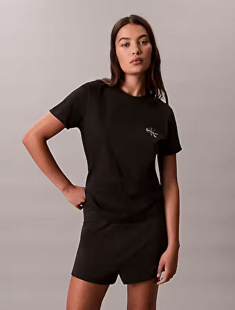 CALVIN KLEIN Kadın  Siyah T-Shirt LV047C905G UB1