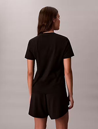CALVIN KLEIN Kadın  Siyah T-Shirt LV047C905G UB1