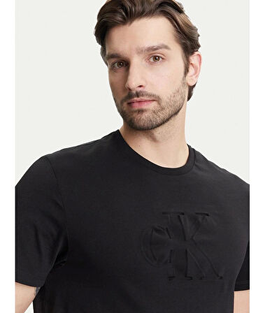 Calvin Klein Jeans SS 20s CK DEBOSS MONO GRAPHIC TE Erkek Siyah T-shirt LV04RC824G-UB1