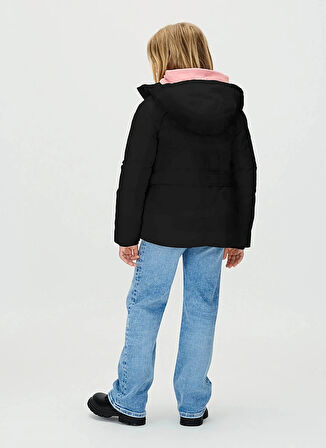 Calvin Klein Siyah Kız Çocuk Şişme Mont IG0IG02976BEH