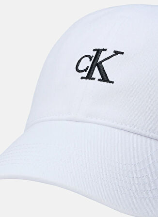 Calvin Klein Beyaz Kadın Şapka LV04K5024GYAF