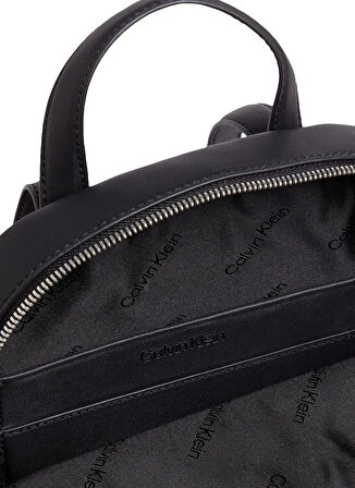 Calvin Klein Siyah Kadın Sırt Çantası LV04F3224G