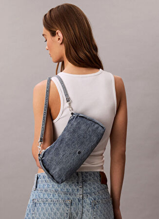 Calvin Klein Mavi Kadın Omuz Çantası LV04F3222G