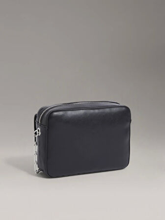 Calvin Klein CK RE-LOCK POCKET CAMERA BAG Kadın Siyah Çanta LV04F3102G-UB1