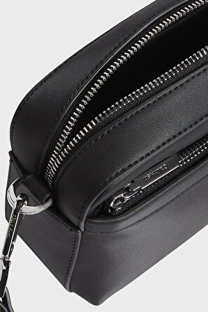 Calvin Klein Bayan Çanta LV04F3094G UB1