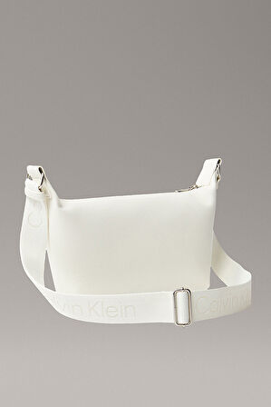 Kadın Ultra Hafif Omuz Çantası - Beyaz | M