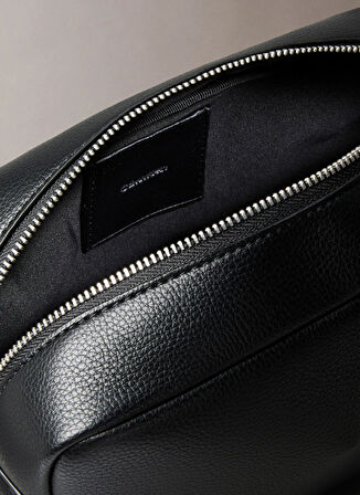 Calvin Klein Siyah Traş Çantası CARGO DOPP KIT