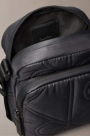 Calvin Klein Erkek Çapraz Çanta LV04D3164GUB1