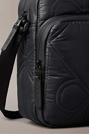 Calvin Klein Erkek Çapraz Çanta LV04D3164GUB1