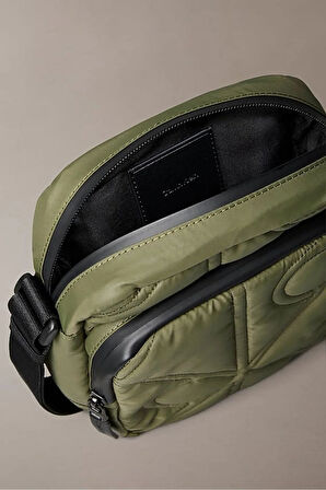 Calvin Klein Erkek Çapraz Çanta LV04D3164GLLP