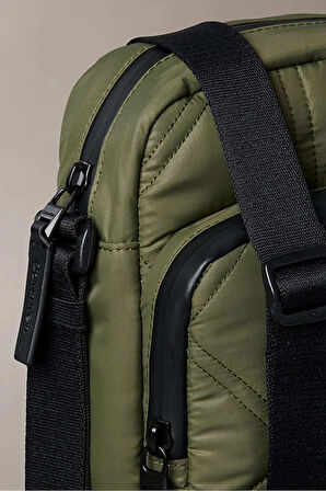 Calvin Klein Erkek Çapraz Çanta LV04D3164GLLP