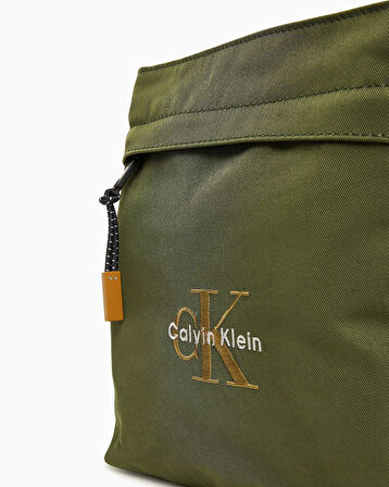 Calvin Klein Düz Naylon Erkek Çapraz Askılı Çanta | STD