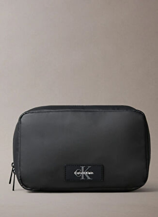 Calvin Klein Siyah Traş Çantası UTILITY DOPP KIT W HANGER