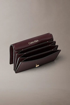 Kadın Monogram Baskılı Akordiyon Tipi Kartlık - Bordo | undefined