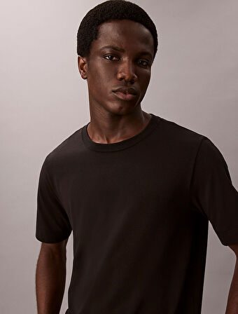 CALVIN KLEIN Erkek Marka Logolu Organik Pamuklu Günlük Kullanıma Uygun Siyah T-Shirt LVGMF5K106 UB1