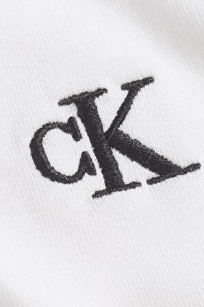 Calvin Klein Jeans Bisiklet Yaka   Normal Kalıp  Beyaz Kadın T-Shirt J20J212883YAF Beyaz T-shirt