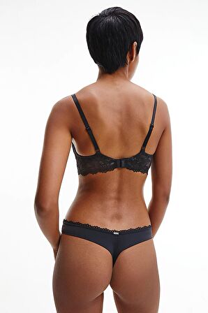 Calvin Klein Thong Kadın Külot