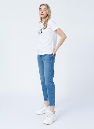 Calvin Klein Jeans Bisiklet Yaka   Rahat  Beyaz Kadın T-Shirt J20J219142YAF
