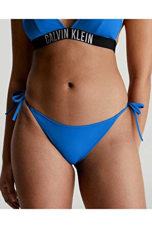 Kadın Calvin Klein Yanlardan Bağcıklı Arkası Logolu Brazillian Bikini Altı KW0KW01982