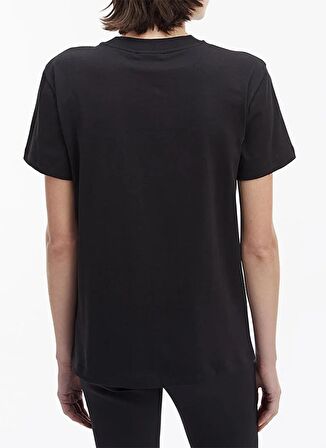 Calvin Klein Bisiklet Yaka Düz Siyah Kadın T-Shirt HERO LOGO REGULAR T-SHIRT